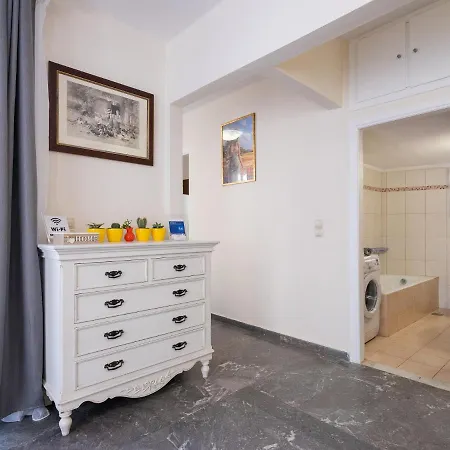 Lejlighed Luxury Apts Center *